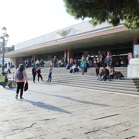 Centrale Mazzoni 15 베니스 외부 사진